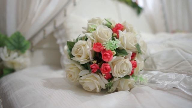 Royalty Free Footage | Wedding Flowers, Bouquets | Sony A7 + Sigma 16mm f1.4 - RPC 09 смотреть онлайн