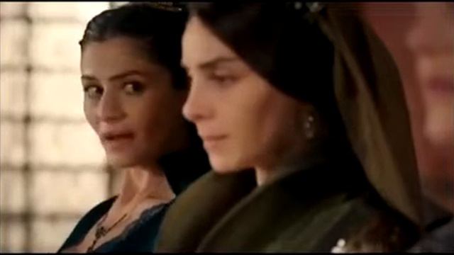 Летят осколки Хюррем и Махидевран смотреть онлайн