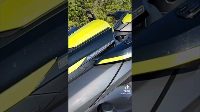 Yamaha Wave Runners is How We Roll…. #yamaha #fxsvho #waverunners #jetski #florida #obiskitv смотреть онлайн