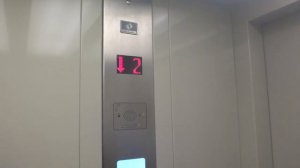 Лифт на станции МЦК Деловой центр