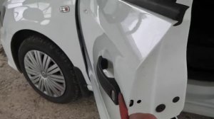 VW polo, снимаем и ставим заглушку ручку двери