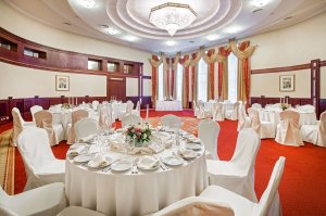 Залы конгресс-парка «Волынское»