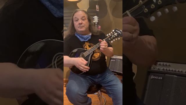 Mando Demo by the King Himself смотреть онлайн