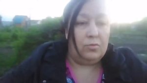 Немецкая овчарка2 года. Поведение во время течки.  Дача сижу в кустах