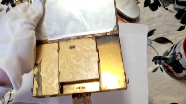 Необычная Антикварная Женская Шкатулка Несессер Клатч или как Говорит Гугл Минодьер Редчайший Улов смотреть онлайн