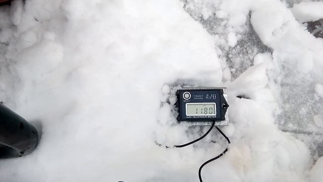 Тахометр ТС-011м,испытание на 4 т генераторе. смотреть онлайн