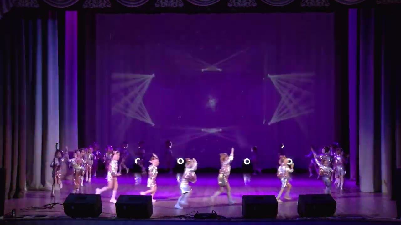 Отчётный концерт творческих коллективов ЦКР "Солнечный" смотреть онлайн