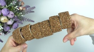 Накопилось несколько втулок от туалетной бумаги, сделала из них модные кольца для салфеток.