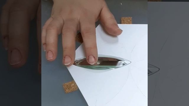 Как приклеить фацет на зеркало смотреть онлайн