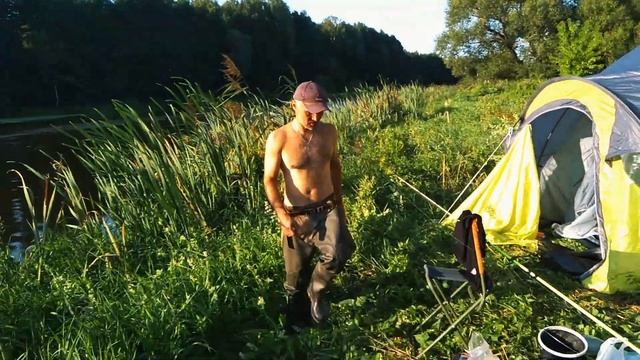 УЛЁТНАЯ РЫБАЛКА на реке Свислочь | Август 2022 | Серия 1 | Рыбалка в Беларуси | Fishing in Belarus смотреть онлайн