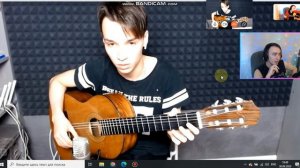 ПОСТАНОВА ПРАНКА АКСТАРА ГДЕ ОН притворяется НОВИЧКОМ НА ОНЛАЙН УРОКАХ ГИТАРЫ/AkStar ОБМАНЫВАЕТ!