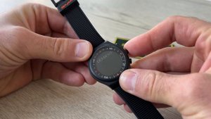Как настроить часы альхарамайн