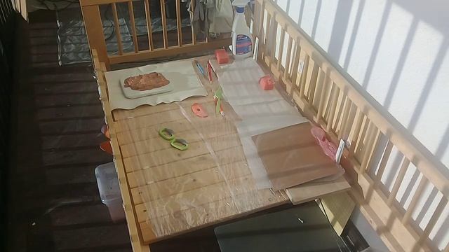 Как организовать мастерскую на балконе