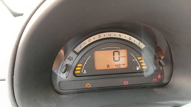 Citroën C2 1.4HDI 70CV 2005 REVIEW ¿MERECE LA PENA? PROS, CONTRAS Y OPINIONES смотреть онлайн