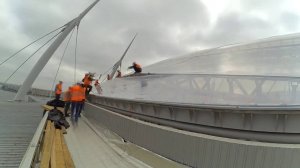 Зенит-Арена - Монтаж кровли ETFE системы BAUFol