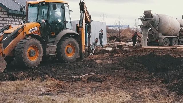 Бурение и заливка свай под фундамент. Объект в Нижней Мактаме. смотреть онлайн