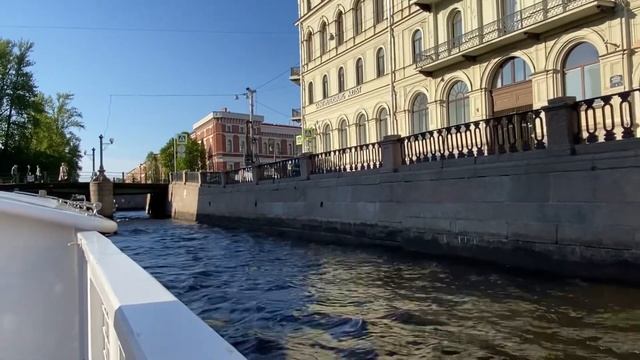 Санкт- Петербург , экскурсия по каналам на речном трамвайчике, май 2023 года