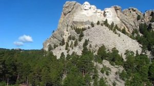 Close-up of Presidents faces Mount Rushmore