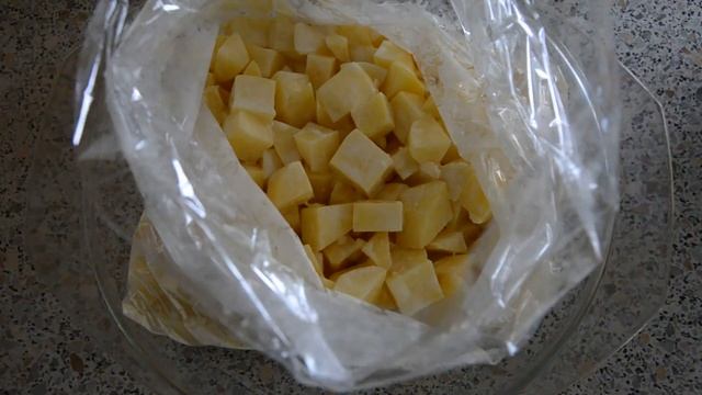 Запечённая курица с картошкой
