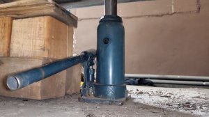 Лайфхак!Куда установить домкрат если сзади авто,сгнил порог и упор для домкрата,на Honda Partner