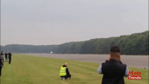 Ferrari Vs Bugatti / ферарри vs бугатти