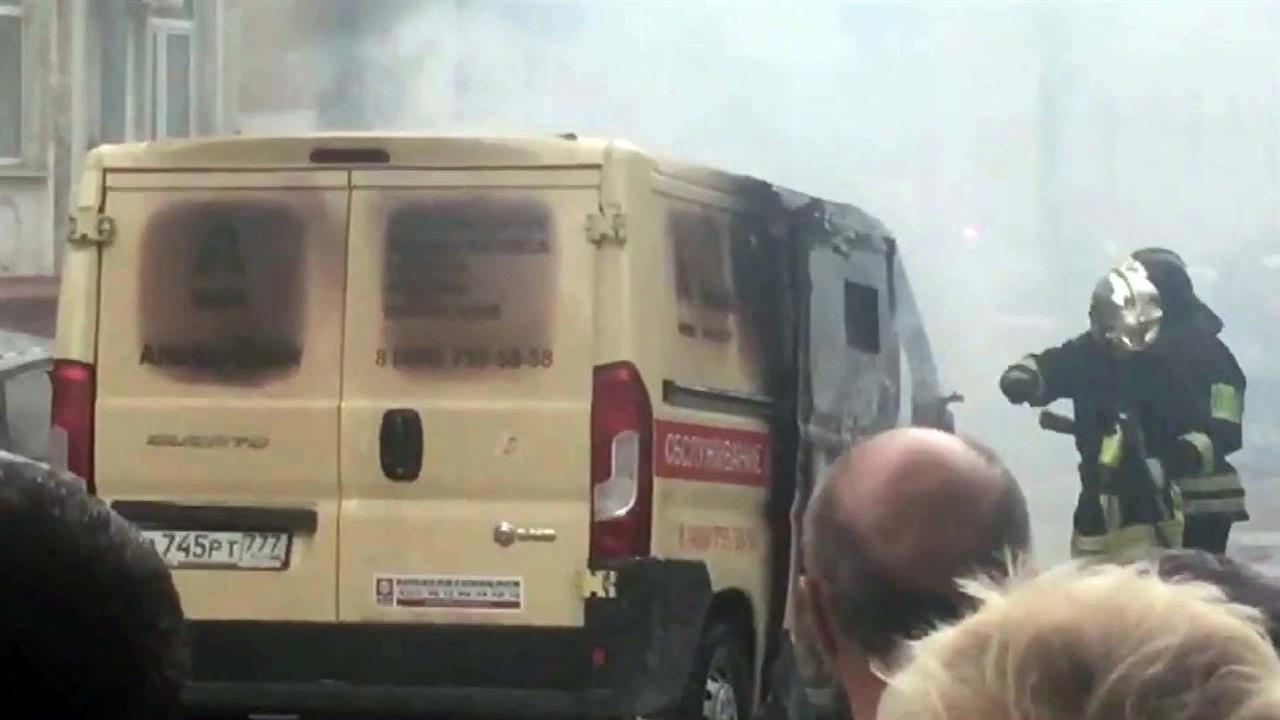 На северо-западе Москвы неизвестные попытались взорвать инкассаторский автомобиль