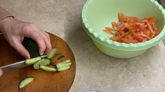ЗА РЕЦЕПТОМ ЭТОГО САЛАТА ОХОТЯТСЯ ВСЕ ХОЗЯЙКИ ? НУ ОЧЕНЬ ВКУСНЫЙ салат с гребешками ? #безумновкусн