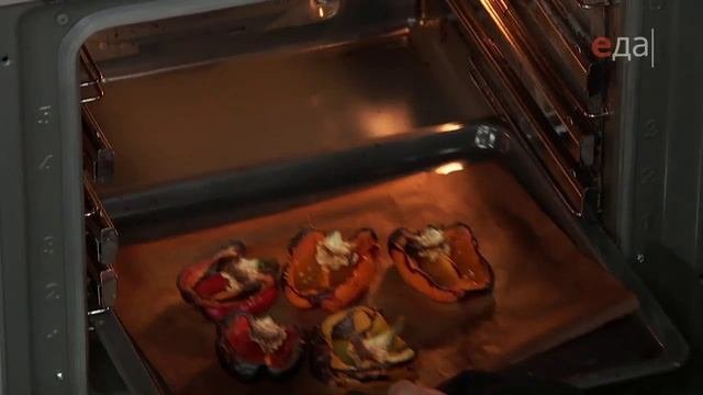 Запеченный перец в ароматном масле