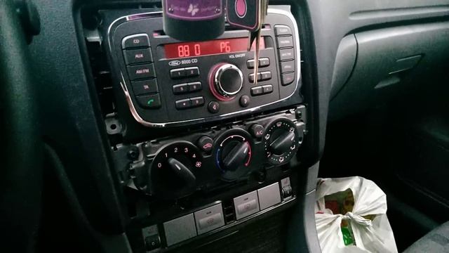 Что лучше в 2018 году : Ford Focus 2 vs Kia Rio , Solaris смотреть онлайн