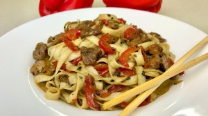 Удон со свининой . Лапша ВОК (WOK) со свининой. Быстро и вкусно .mp4