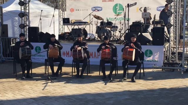 Номер на барабанах. Студия Кавказских танцев Нарт & Сеть ресторанов Madyar Collection.