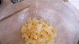 Курица с ананасами в кисло-сладком соусе) Популярное блюдо китайской кухни