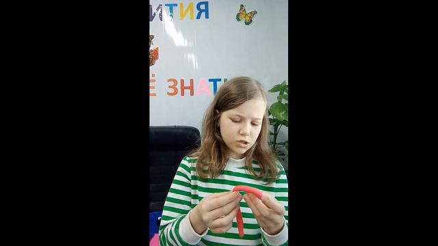 Викин влог . Лепка из воздушного пластилина.