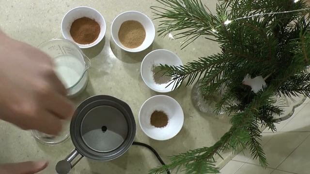 Взбиваем молоко и готовим какао с Kitfort KT-751 смотреть онлайн