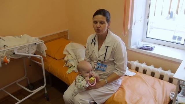 Ребенок в 6 месяцев /  Мамули и детки