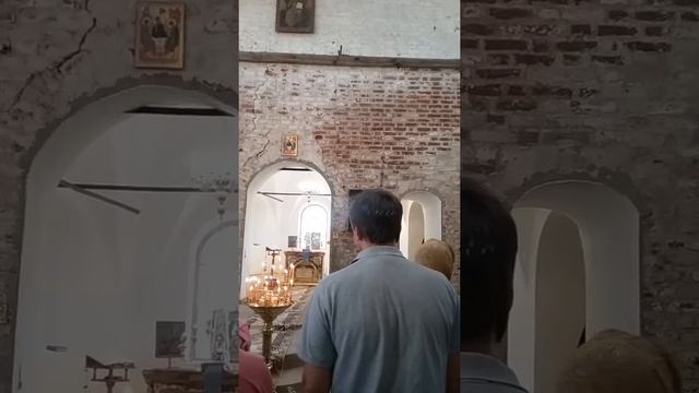 Литургия первая в главном пределе храма Смоленской Божией Матери .2017.Село Оковцы.Тверской. смотреть онлайн