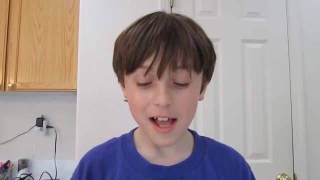 Bryce Tries A Kryolan Menthol Tear Stick смотреть онлайн