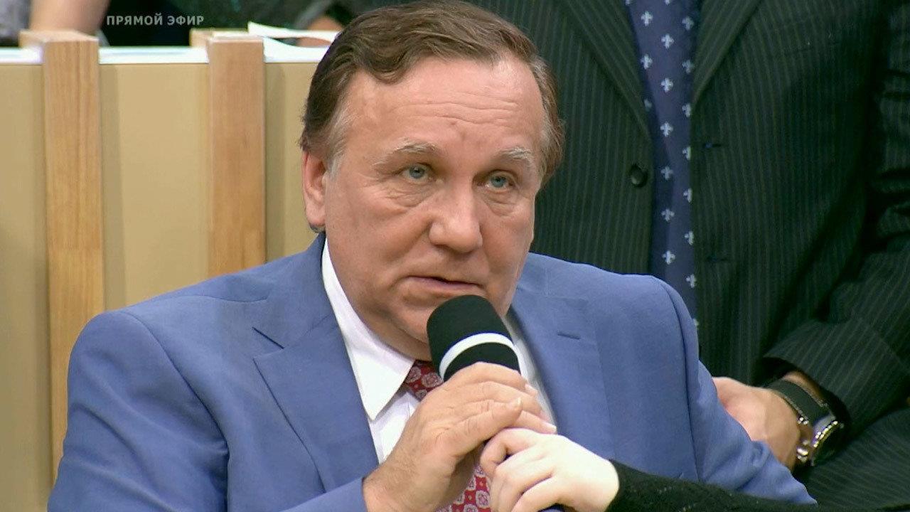 Андрей Бакланов: Пора принять решение о сертификац.... Время покажет. Фрагмент выпуска от 10.11.2015
