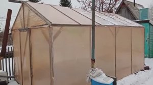 дешевле не будет - теплица из целофана