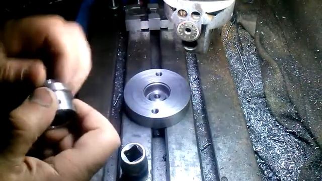 Пила FREUD, расточка отверстия. смотреть онлайн