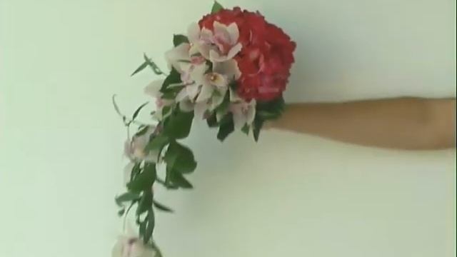 Букет невесты: разные формы! смотреть онлайн