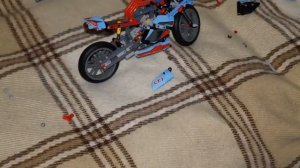 Сборка мотоцикла TECHNIC LEGO