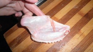 Куриные крылышки фаршированные