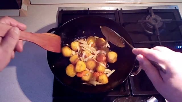 КАРТОШКА ПО-ОХОТНИЧЬИ В КАЗАНЕ НА ПЛИТЕ \ HUNTING POTATO IN KAZAN ON THE PLATE