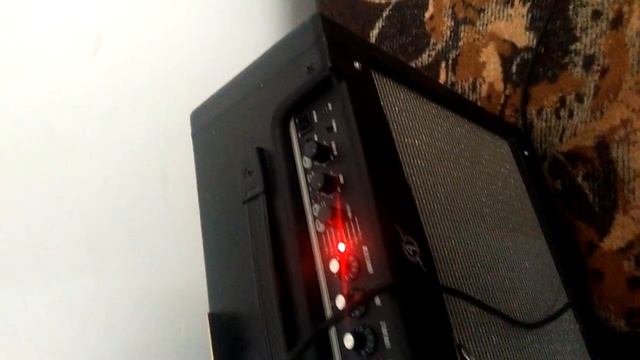 Fender Mustang II смотреть онлайн