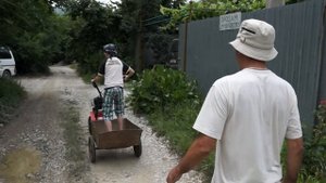 езда на мотоблоке