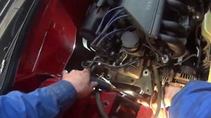 Замена водяной помпы и ремня ГРМ рено Кангу 1.2