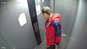 Бомбануло в лифте