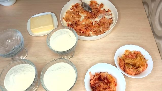 САМЫЙ ПРОСТОЙ РЕЦЕПТ НАСЫПНОГО ПИРОГА С ЯБЛОКАМИ! #пирог#пирог3стакана#выпечкакчаю#насыпнойпирог
