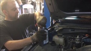 Замена масла в двигателе Chevrolet Tahoe